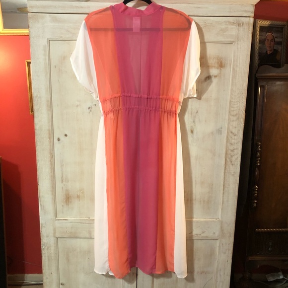 🌺🌼 NWT Time and Tru Missy Coverup - Picture 2 of 13